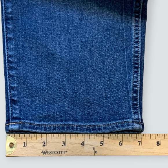 WOMEN’S J. Crew High Rise Classic Vintage Blue Jeans Size 34 in EUC - Picture 13 of 15
